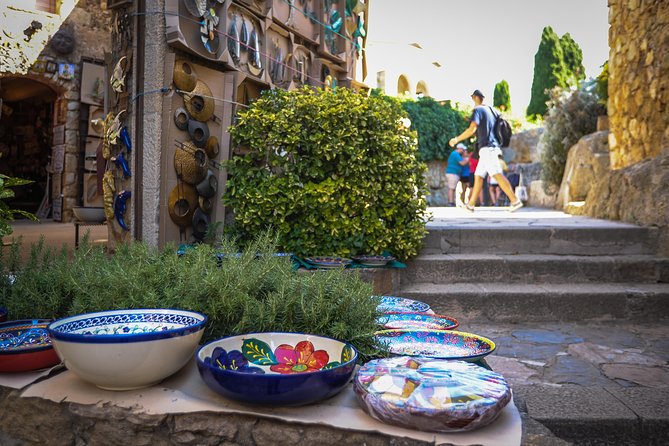 The Original Girona & Costa Brava Small Group Tour + Hotel Pickup - Tour Logistics