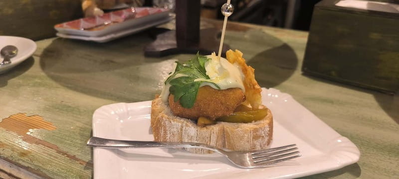 The Pamplona Foodie's tour of the best pintxos! - The Unique Atmosphere of Each Venue
