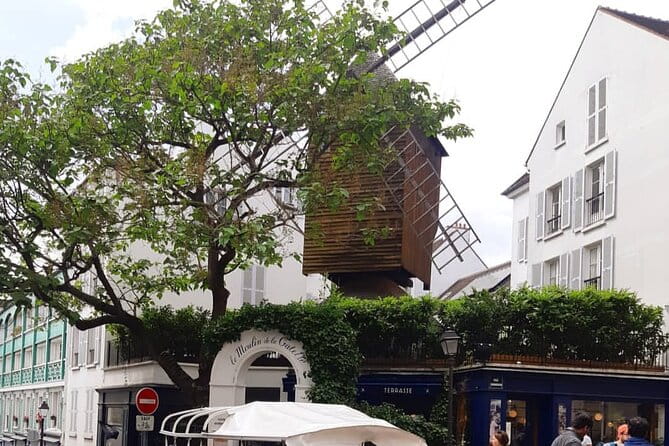 The Paris of the Parisians - Exploring the Hidden Corners of Paris