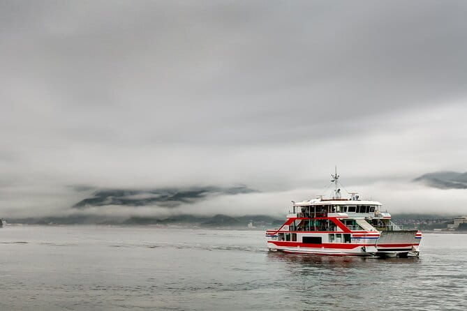The Peace Memorial to Miyajima : Icons of Peace and Beauty - Cultural Immersion and Interactions