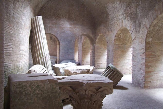 The Phlegrean Fields Discover the ruins of Baia, Cuma and Pozzuoli - Exploring the ruins of Baia, Cuma, and Pozzuoli