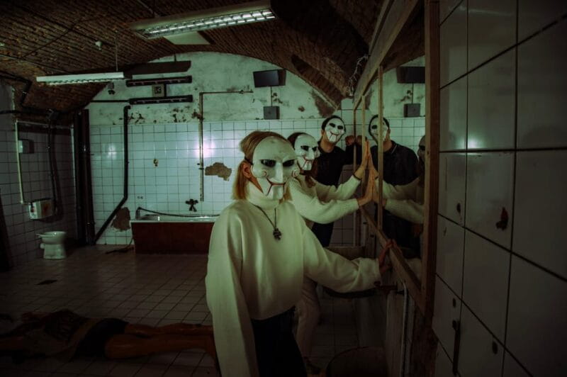 The Real Saw | Escape Room by PÁNiQ SZOBA - Entering the Realm of Jigsaw: What to Expect