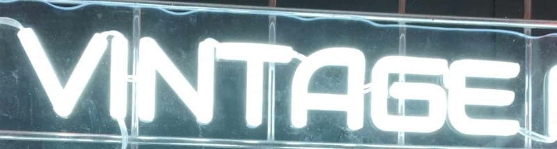 The Retro Routes Experience: Dublin's Vintage Shopping Tour - Exploring Dublin’s Vintage Heart: A Walk Through Time and Style