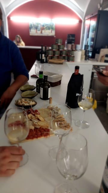 The Roman Tour & Wine tasting. - Logistics, Price, and Practical Tips