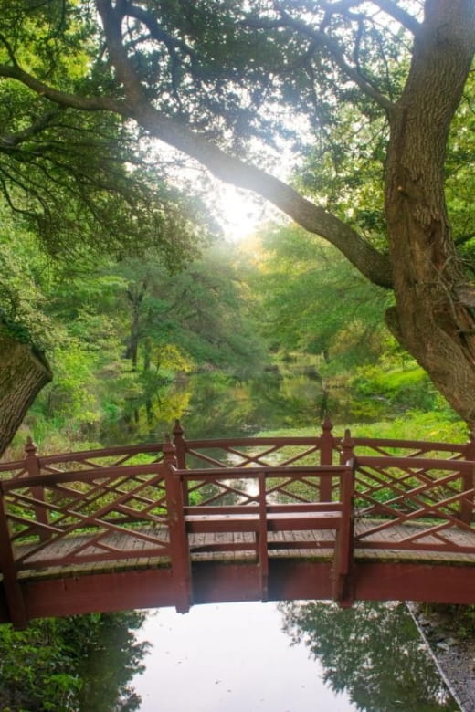 The Romantic Side of Williamsburg – Walking Tour - Key Points