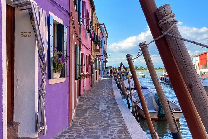 The Secret Corners of Burano - Shopping for Local Crafts