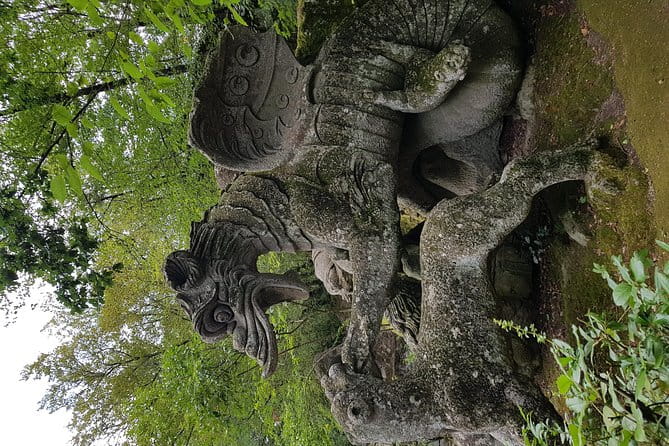 The spectacular dying city Civita di Bagnoregio&the Monster Park - FAQ