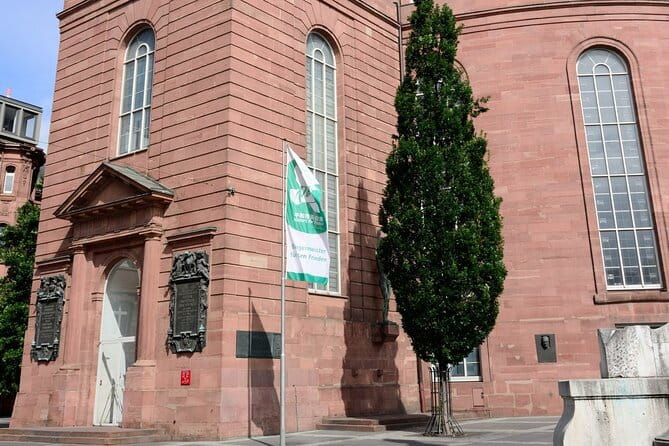 The Tales of Frankfurt's New Old Town: A Self-Guided Audio Tour - FAQ: Your Practical Questions Answered