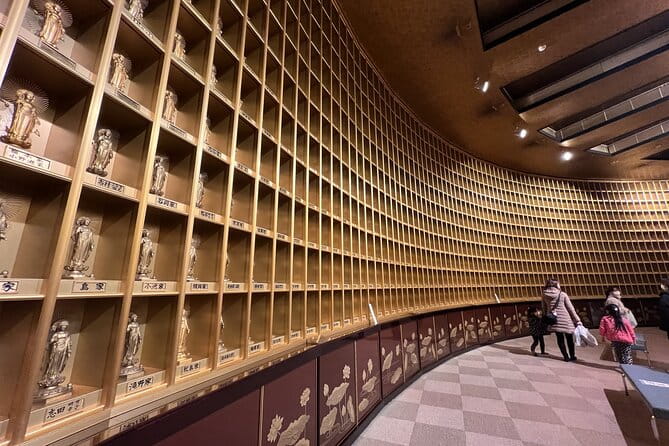 The Tallest Great Buddha Spot Walking Tour - Whats Included in the Tour