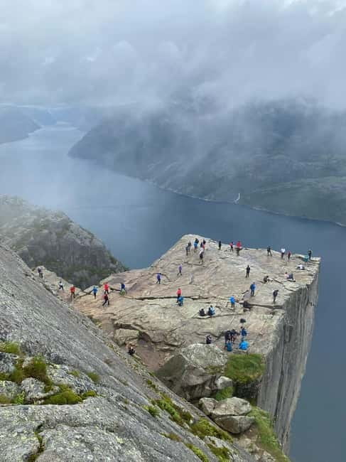 The Three Crowns of Norway 5-Day Private Hiking Tour Package - Experience Norway’s Iconic Landmarks on a 5-Day Private Hiking Tour