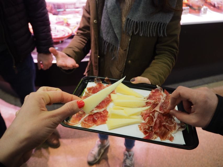 The Typical Catalan Spanish Market Lunch in Barcelona - Things To Know