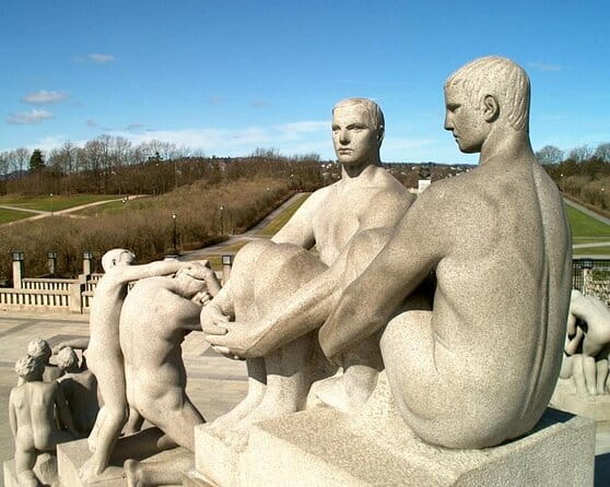 The Ultimate Study of the Human Form at Vigeland's Sculpture Park with a Local - Key Points / Takeaways