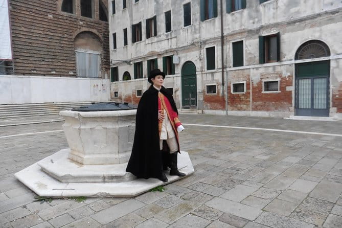 Theatrical Walking Carnival Show & Casanova's Secrets - FAQs