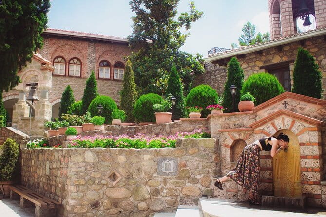 Thessaloniki: 2-Day Meteora Trip with Guided Tours and Hotel - Who Is This Tour Best Suited For?