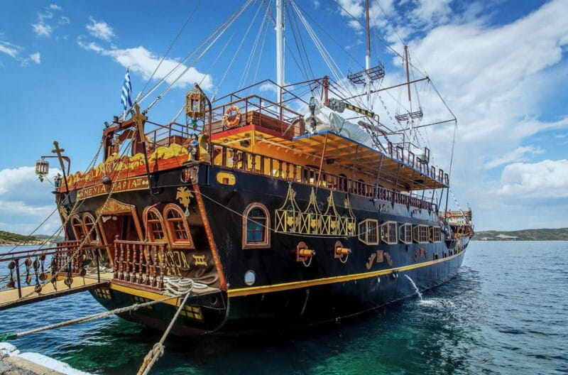 Thessaloniki: Panoramic Mount Athos and beach day cruise - The Sum Up