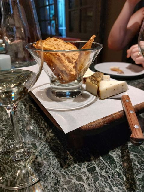 Thessaloniki: Small-Group Wine Tasting Tour with Appetizers - Discovering Thessaloniki’s Wine Heartbeat