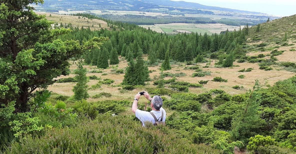 Third Island: Hiking Trail Rocha Do Chambre - Key Points