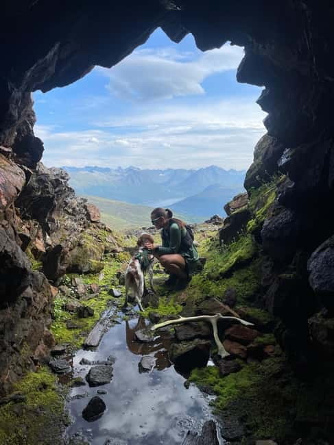 Thomsø: Guided Tour to Hidden Caves - Discovering Tromsø’s Hidden Caves: A Deep Dive