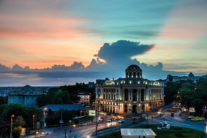 Three days tour of Iasi and UNESCO Painted Monasteries - Starting the Journey: Iasi’s Vibrant Old Town