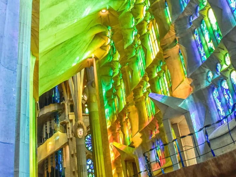 Tickets & Towers: Lights & Shadows of the Sagrada Familia - Who Should Handpick This Experience?