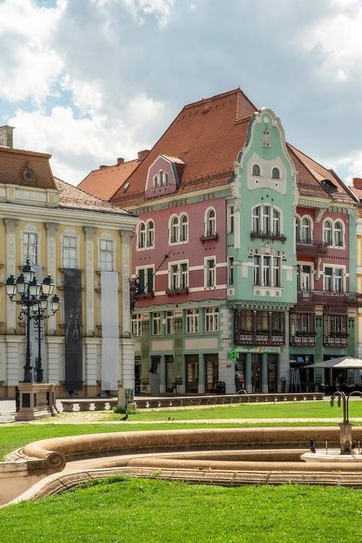 Timioara Highlights - Walking Tour - An In-Depth Look at the Timisoara Highlights Walking Tour