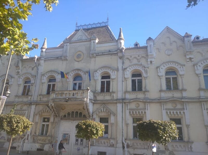 Timisoara: Oradea and Arad Downtown Dream Tour - Key Points / Takeaways