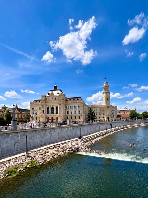 Timisoara: Oradea City Tour and Trip to Apuseni Caves - Entering The World of Romania’s Caves and Cities