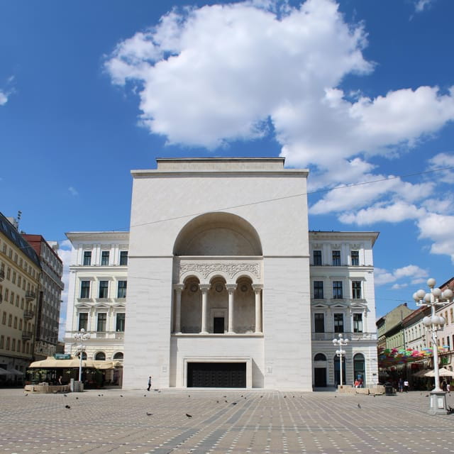 Timisoara: Private Walking Tour with a Local Guide - FAQ