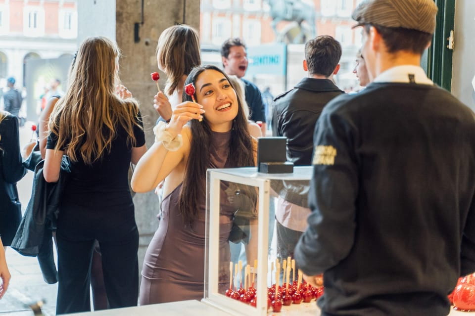 Tipsy Tapas Food Tour With Drinks and Food - Tips for Your Food Tour