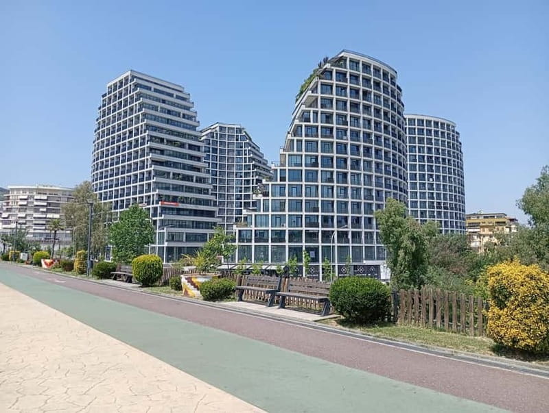 Tirana Bike Tour with Local Guide in English or Czech - FAQ