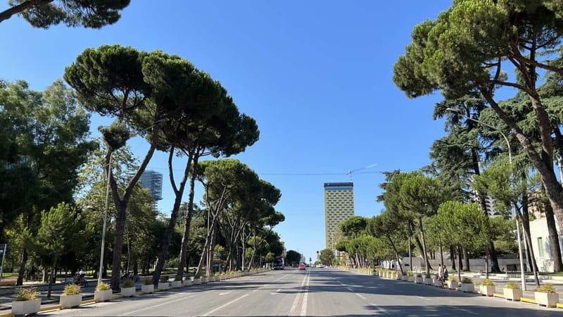 Tirana: Express Walking Tour with a Guide - Starting Point: Discover Albania Office