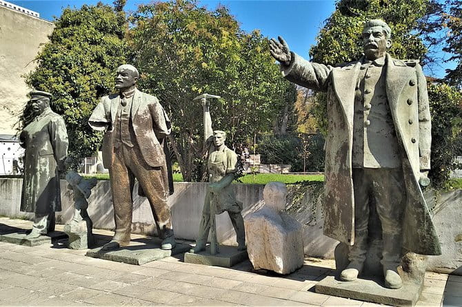 Tirana Walking Tour, Extra Virgin Olive Oil and Raki Tasting - Discovering Tirana’s Key Landmarks and Hidden Corners