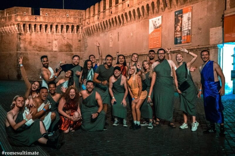 Toga pub crawl with open-bar Party in Rome - Key Points / Takeaways