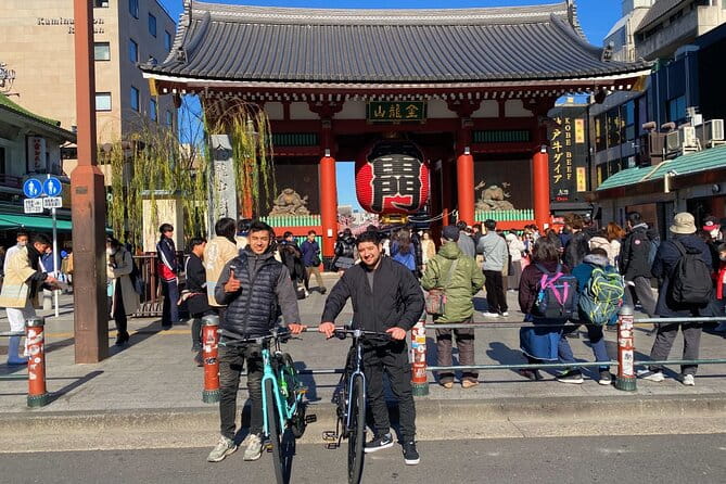 Tokyo: 3-Hour Bike/E-Bike Tour of the Citys Historic Sites - Exploring Tokyos Historic Sites by Bike