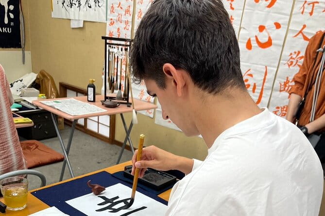 Tokyo 6hr Private Guided Tour and Calligraphy & Origami - Tour Requirements and Policies