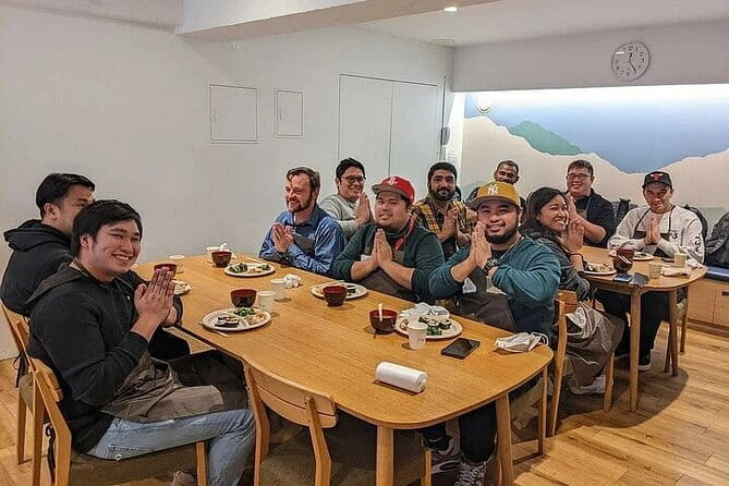 Tokyo 6hr Private Guided Tour and Gyudon Cooking Experience - Key Points