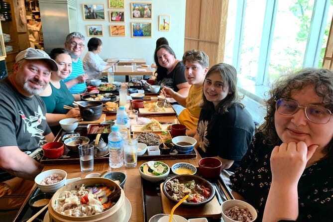 Tokyo 6hr Private Guided Tour & Flight Simulator Experience - Meeting and Pickup