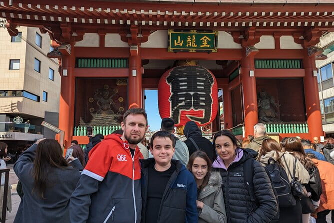 Tokyo 6hr Private Guided Tour & Flight Simulator Experience - Exploring Tokyos Iconic Sights