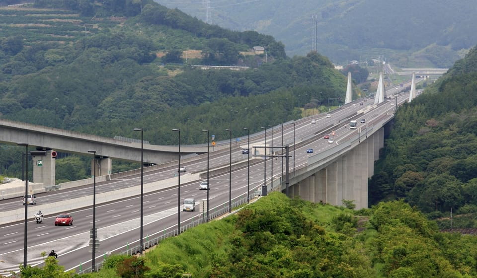 Tokyo: a Premium Private Transfer To/From Hiroshima(1 Way) - Scenic Journey