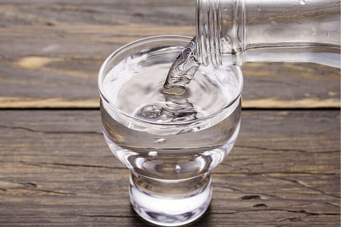 Tokyo Akihabara Sake Tasting With Snacks - Key Points