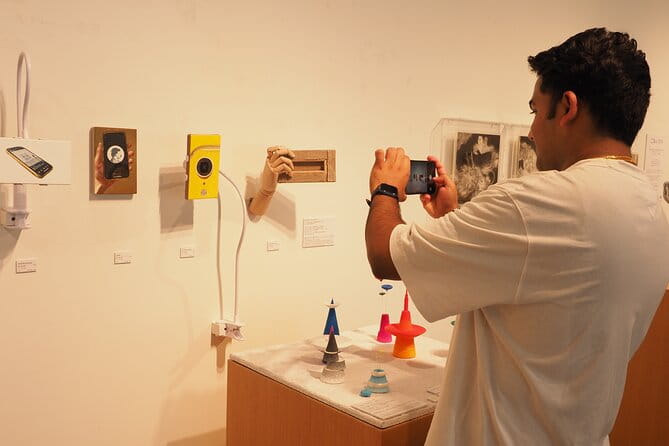 Tokyo ART Walking: National Museum and Yanaka ART Area - Traveler Experiences