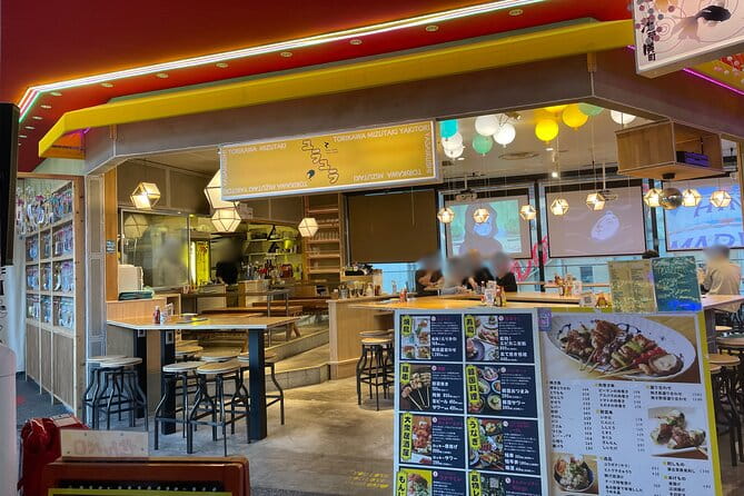 Tokyo: Asakusa Japanese Izakaya Bar Hopping Tour - Savoring Traditional Japanese Sake