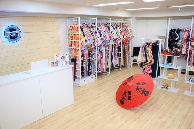 Tokyo: Asakusa Temple Photo Shooting Tour Wearing Kimono - Preparing for the Tour: Dress Code and Meeting Point