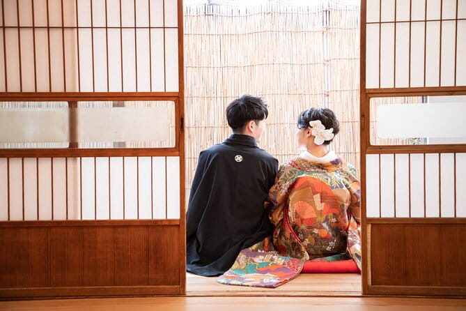 Tokyo Authentic Kimono Experience @Japanese-Style Photo Studio - Capturing Authentic Kimono Moments