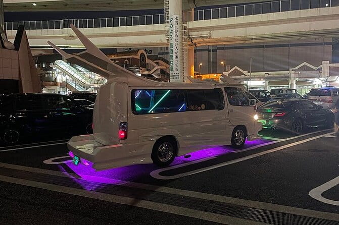 Tokyo Daikoku PA. Custom Car Tour - Interacting With the Local Car Enthusiasts