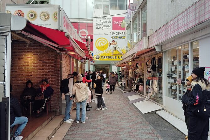 Tokyo Experience Kawaii in Harajuku City Walking Tour 1 Hour - What to Expect