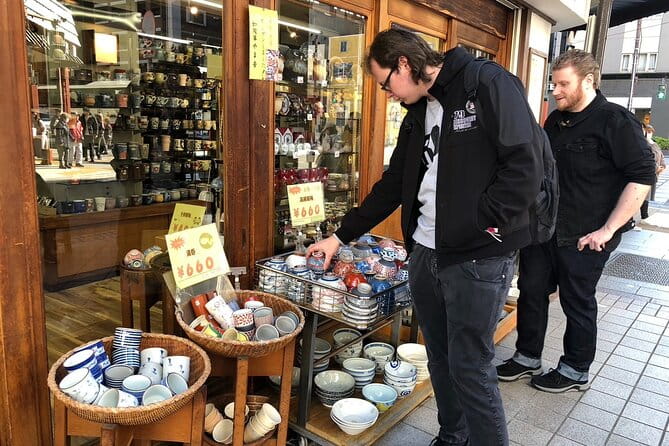 Tokyo Family-Friendly Asakusa Tour - Delicious Lunch Options for the Whole Family