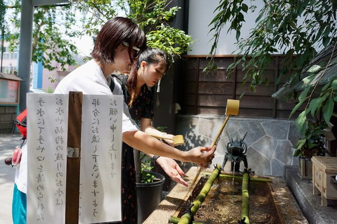 Tokyo Fish Market Food Tour: Street Food & Friendly Guide - Meeting Point and Accessibility