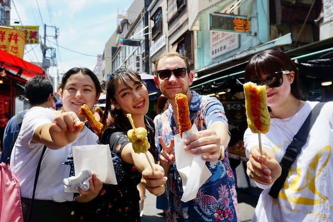 Tokyo Fish Market Food Tour: Street Food & Friendly Guide - Alcoholic Beverages and Food Offerings