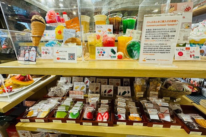 Tokyo: Food Sample Making in Asakusa - The Role of the Tour Guide